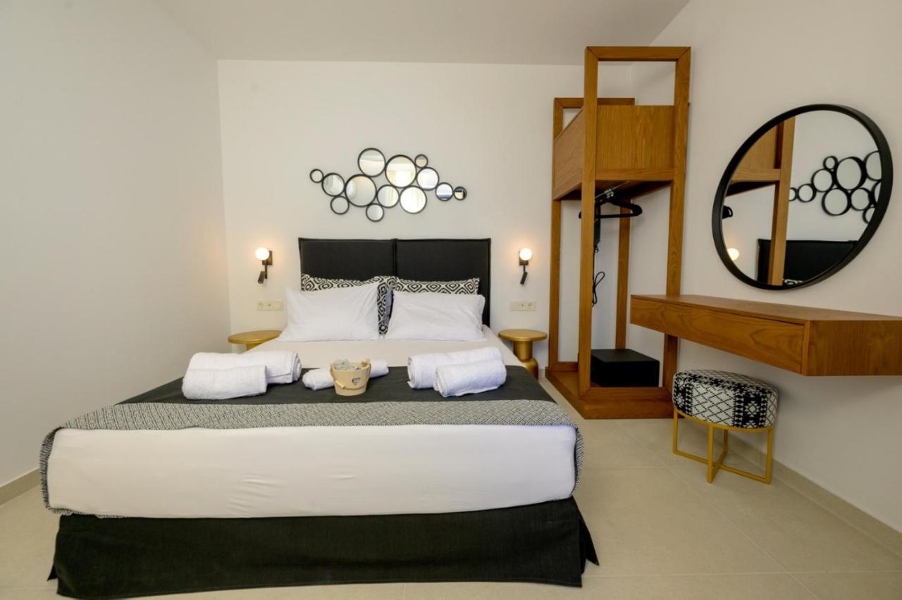 Irini Design Apartments Plomari Esterno foto